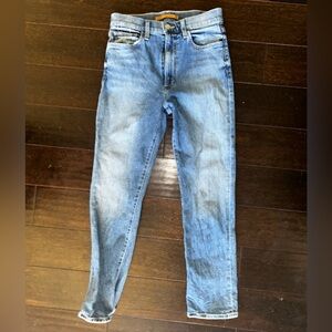 Joe’s jeans The Charlie straight leg 27 medium vintage wash 35037 discontinued